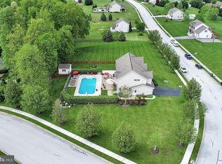 65 Wyndfield Dr, Hanover, PA 17331