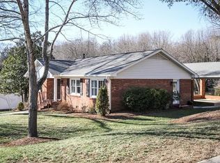 6700 Rosemary Ln, Charlotte, NC 28210