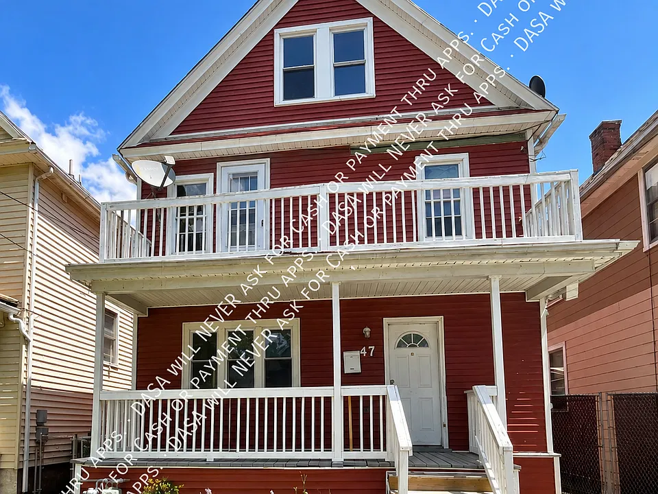 47 Peoria St