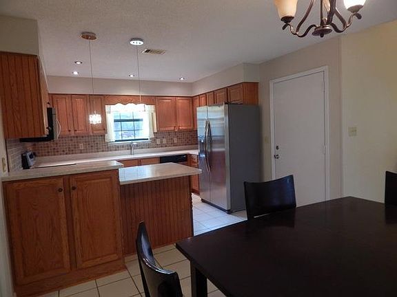 4th image of 5845 Bethelridge Cir