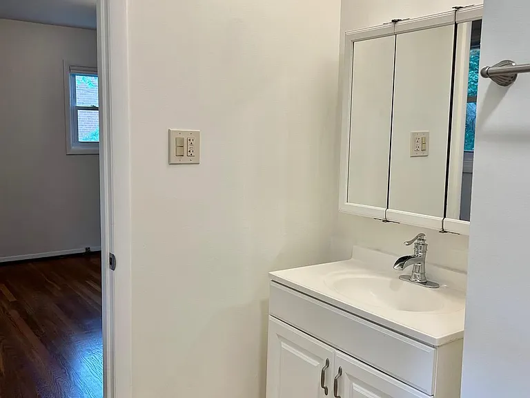 7111 Norwalk St — Photo 15