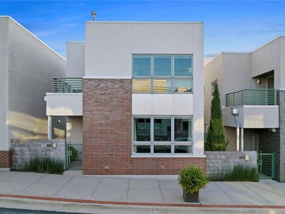 506 Oak St, Kansas City, MO, 64106