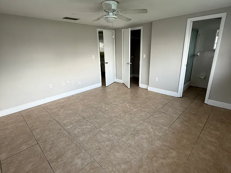 4624 Durney St — Photo 7