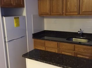 28-4 33rd Ave, Astoria, NY 11106