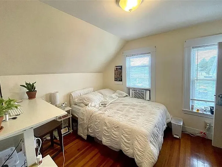 123 Winthrop St — Photo 10