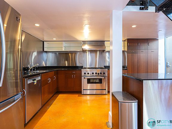 5th image of 465 10th St APT 102