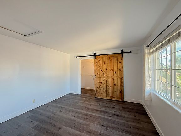 5th image of 523 Graves Ave Unit 208