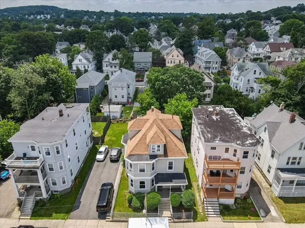 38 Sheffield Rd, Roslindale, MA 02131