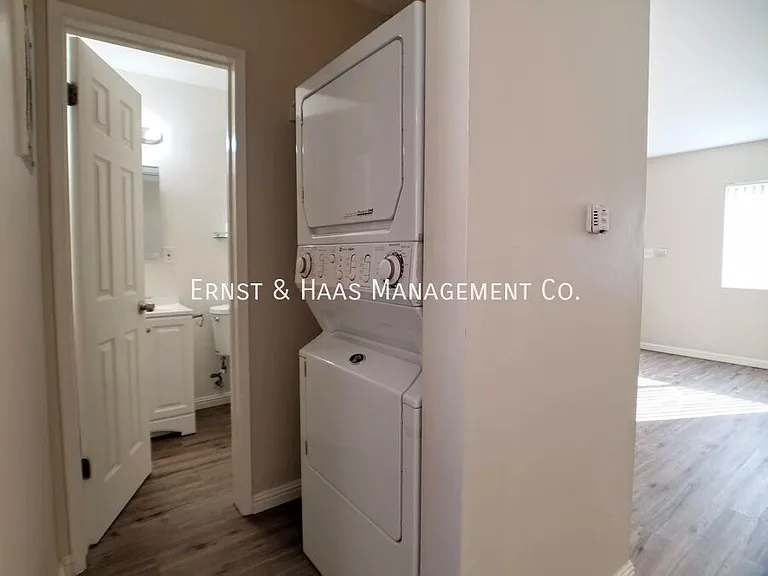75 E Mountain View St — Photo 9