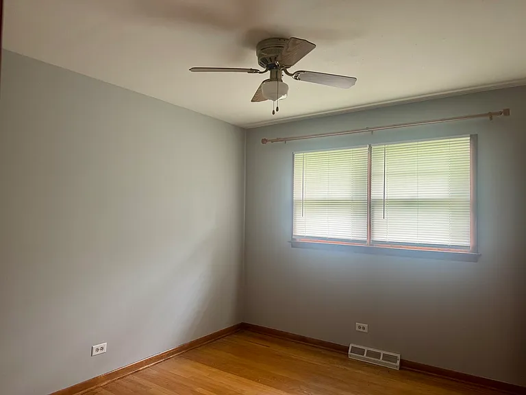 5341 Grand Ave — Photo 5