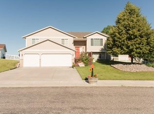 2146 Skyview Dr, Billings, MT 59105