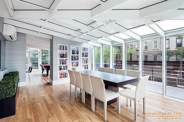 Rented by aptsandlofts.com | media 67