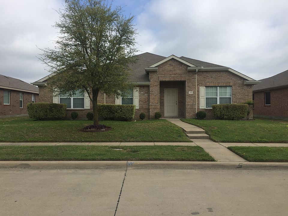 1st image of 1969 Newport Dr