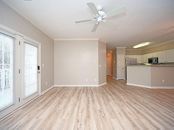 3rd image of 980 Mistflower Ln