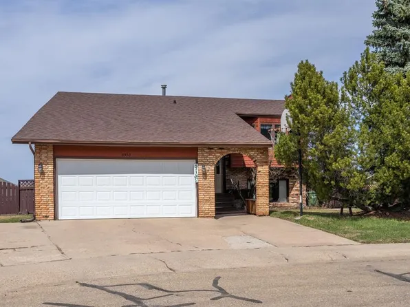 4310 S 74th St, Camrose, AB T4V 3V3
