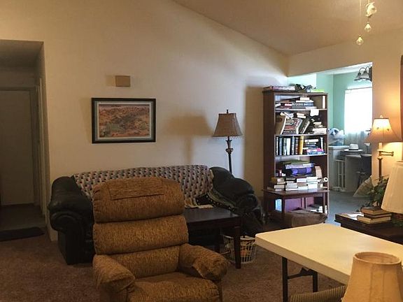 5th image of 4040 Woodgreen Dr