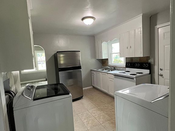 5th image of 532 Bellwood Rd
