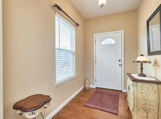 1007 Glengarry Dr, Wentzville, MO 63385