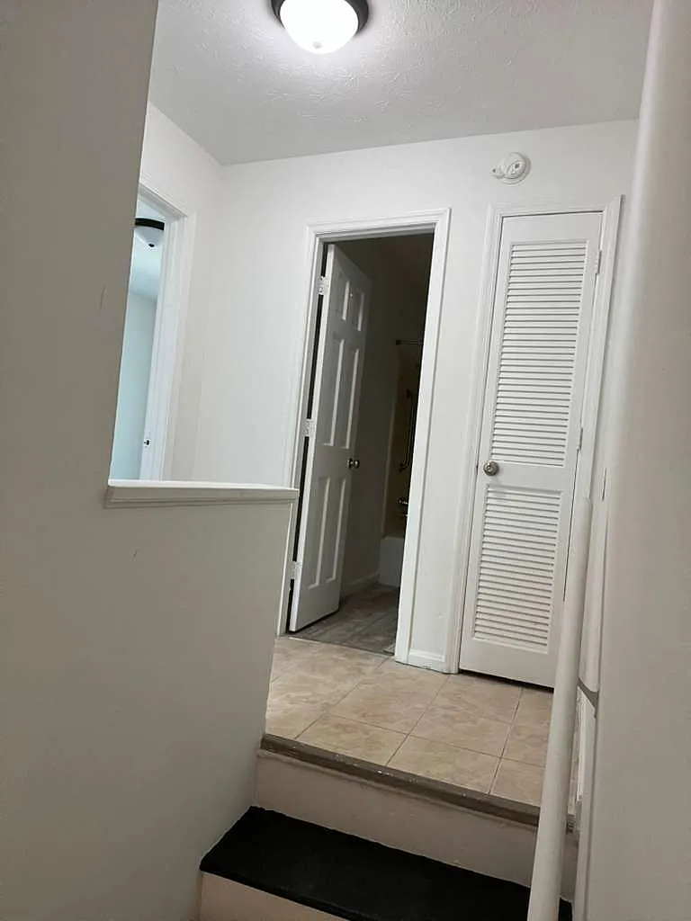 2 bed, 1.5 bath, $1,450 — Photo 4