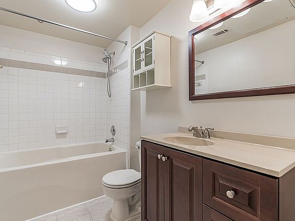 5th image of 3003 Nicosh Cir Unit 3305