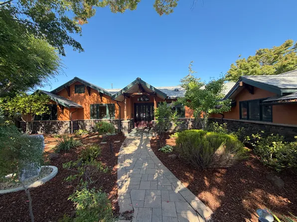 1867 Limetree Ln, Mountain View, CA 94040
