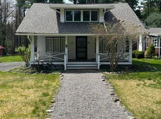 5282 Pocono Crest Rd, Pocono Pines, PA 18350