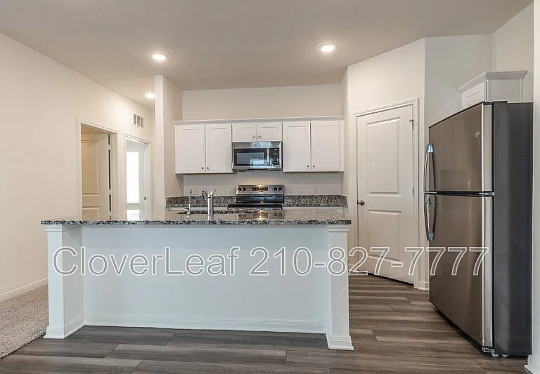 7415 Corral Smt — Photo 12
