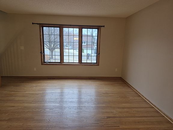 4th image of 2138 Ponderosa Dr SW