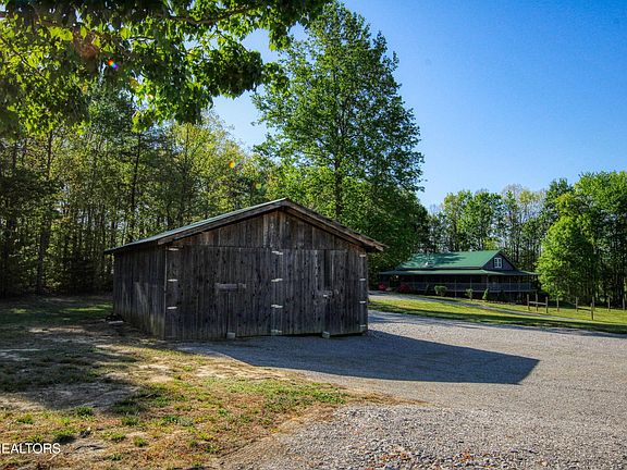 45th image of 147 Akers Chapel Loop