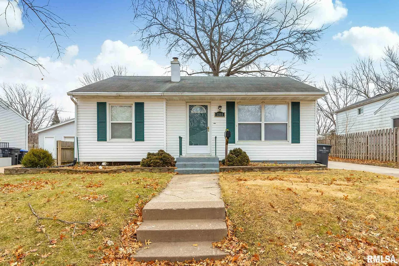 2333 41st St photo 1