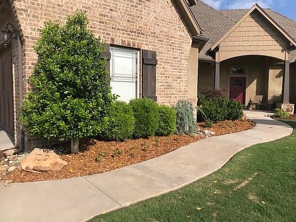 3rd image of 15709 Kestral Park Ct