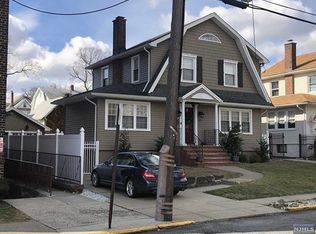 322 Passaic Ave, Hasbrouck Heights, NJ 07604