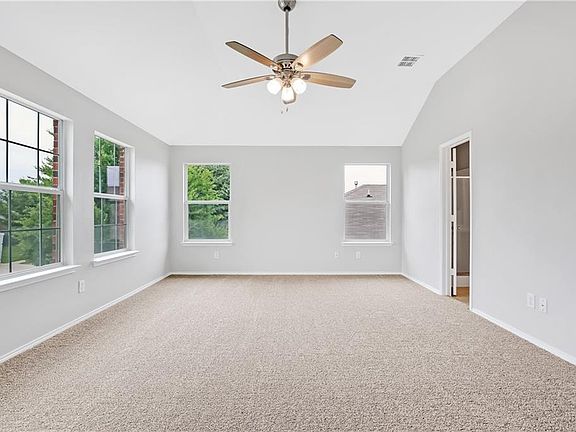 4th image of 8412 Horse Whisper Ln