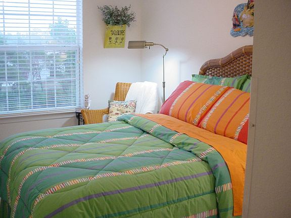 Guest Bedroom - Second Floor