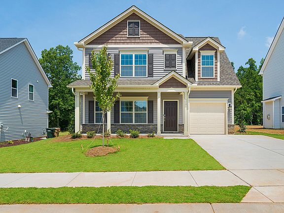 Images of the home are for illustrative purposes only and should never be relied upon