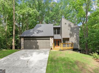 4148 Edinburgh Trl NE, Roswell, GA 30075