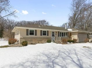 6001 Gettysburg Ave N, New Hope, MN 55428