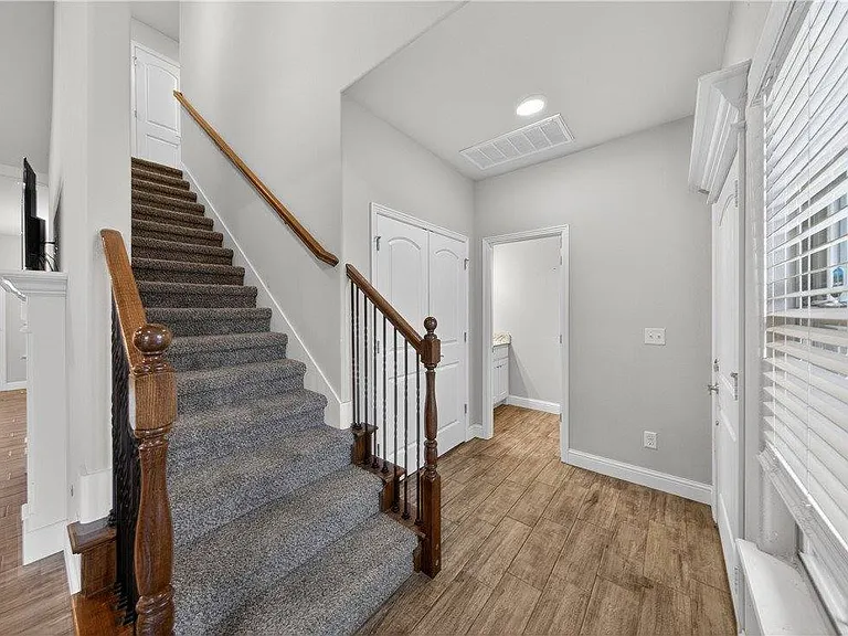 584 Quartz Way — Photo 15