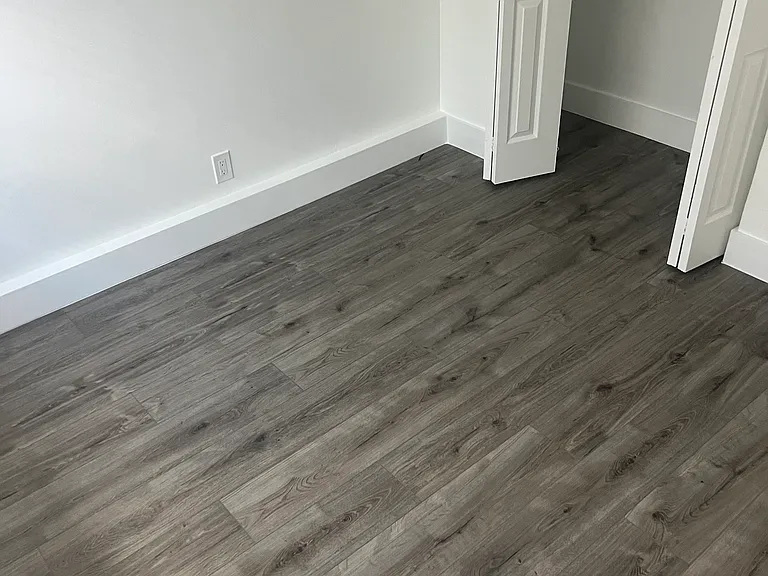 5662 Parke Ave — Photo 11