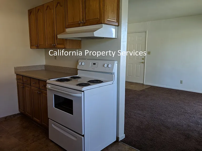 655 Couper Dr #B — Photo 6