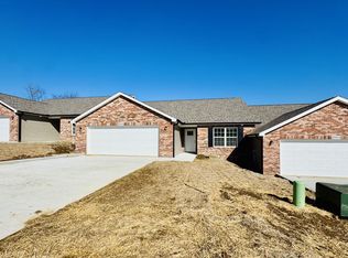 3900 McKendree Crossing Dr, Jackson, MO 63755
