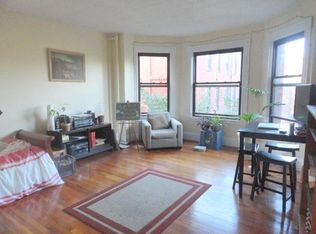 16 Davis Ave APT 2, Brookline, MA 02445