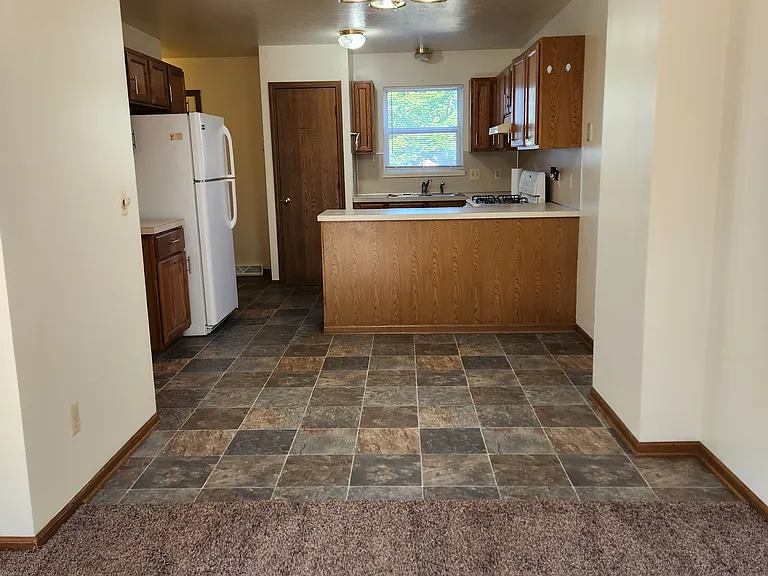 986 Cedar Run Ct NW — Photo 2