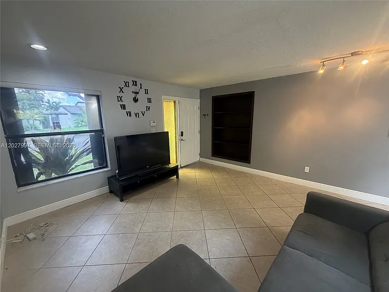 7105 SW 127th Ct #7105 — Photo 9