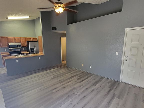 3rd image of 5236 W PEORIA Avenue #231