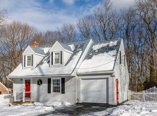 46 Bickford Hill Rd, Gardner, MA 01440
