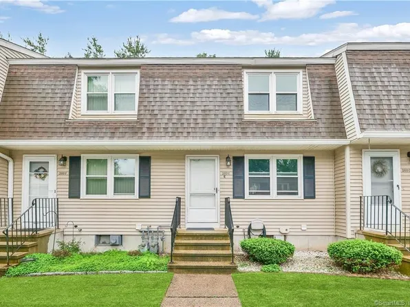 269 Oakland Street #E, Manchester, CT 06042