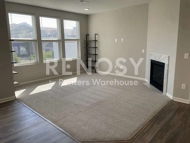 9653 4th Street Ln N — Photo 7
