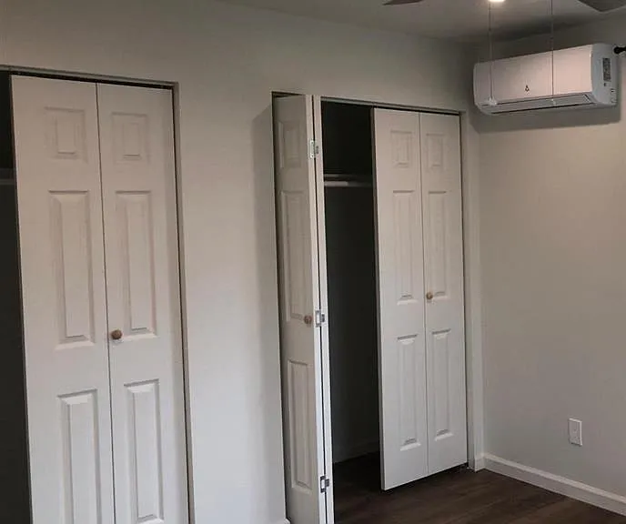 16417 Wilton Pl — Photo 3