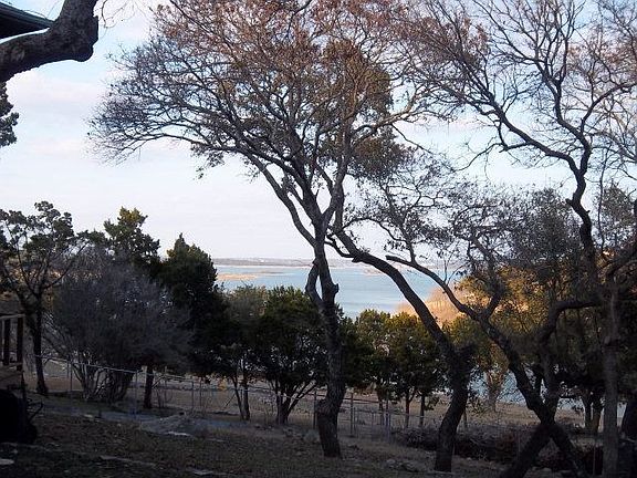 2nd image of 361 Spanish Oak Esplanade